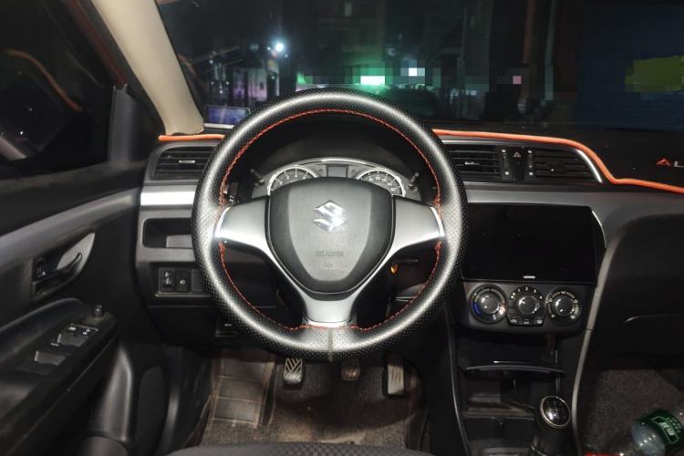 Used Suzuki Alivio 2015 1.6L Manual Comfort Model Steering Wheel
