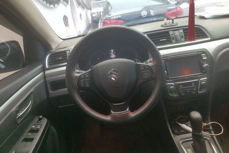 Used Suzuki Alivio 2015 1.6L Automatic Luxury Model Steering Wheel
