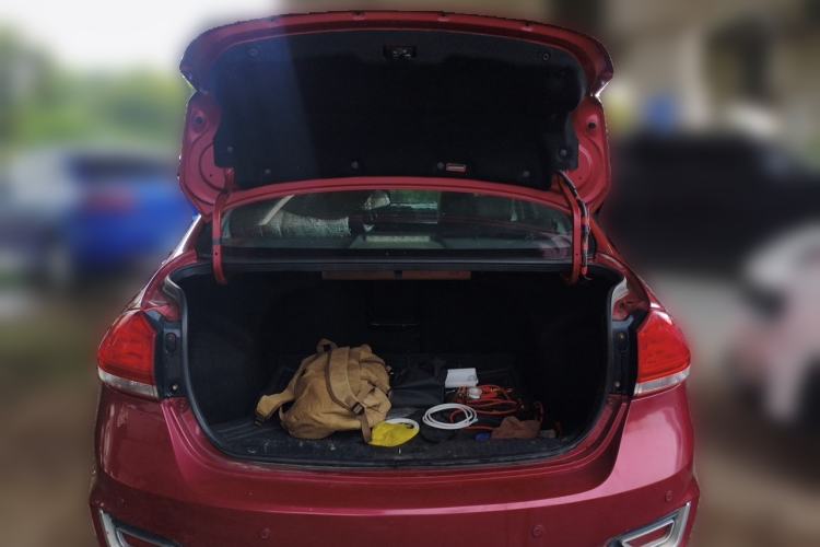 Used Suzuki Alivio 2015 1.6L Automatic Enjoyment Model Trunk