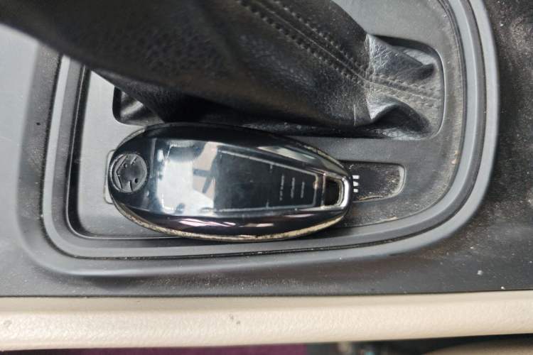 Used Suzuki Alivio 2015 1.6L Automatic Luxury Model Vehicle Key