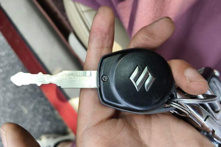 Used Suzuki Alivio 2015 1.6L Manual Comfort Model Vehicle Key