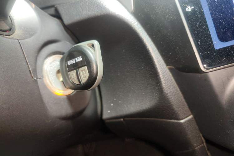 Used Suzuki Alivio 2015 1.6L Manual Comfort Model Vehicle Key