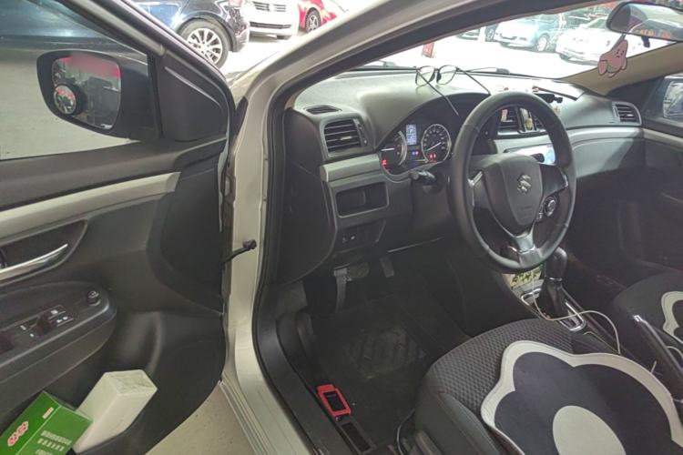 Used Suzuki Alivio 2015 1.6L Automatic Comfort Model Driver Seat