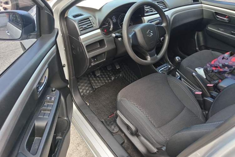 Used Suzuki Alivio 2015 1.6L Manual Comfort Model Driver Seat