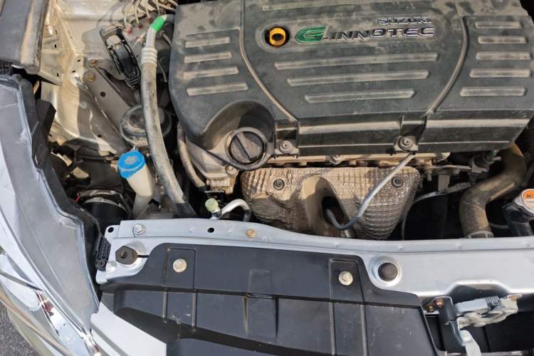 Used Suzuki Alivio 2015 1.6L Manual Enjoyment Model Engine Bay Right