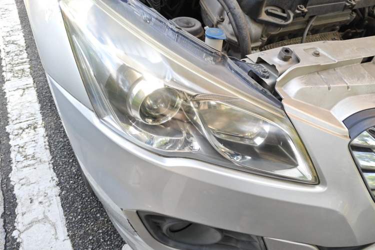 Used Suzuki Alivio 2015 1.6L Manual Comfort Model Right Front Headlight