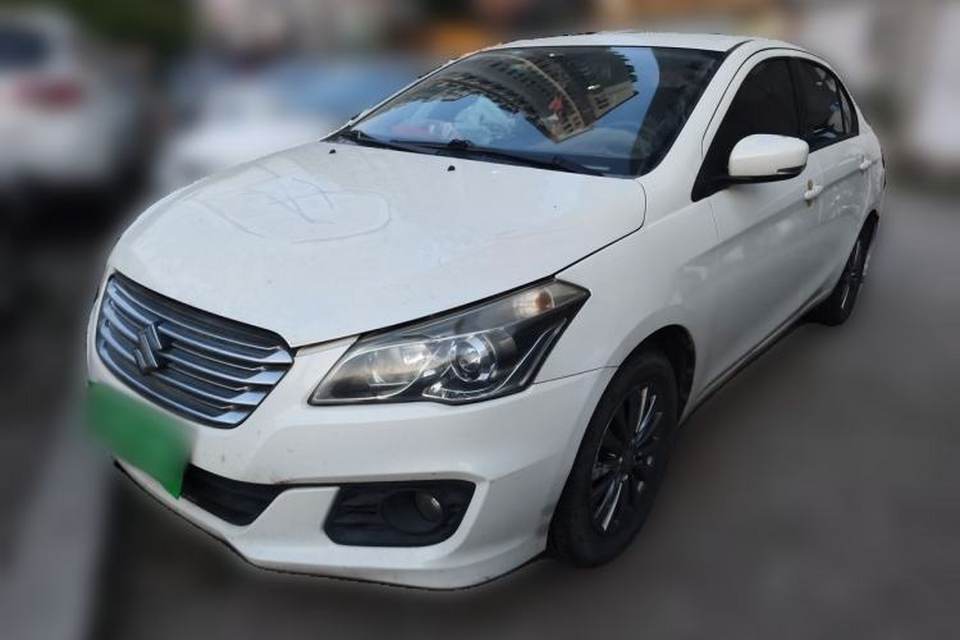 Suzuki Alivio 2015