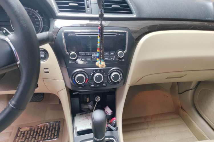 Used Suzuki Alivio 2015 1.6L Automatic Enjoyment Model Audio And AC Panel