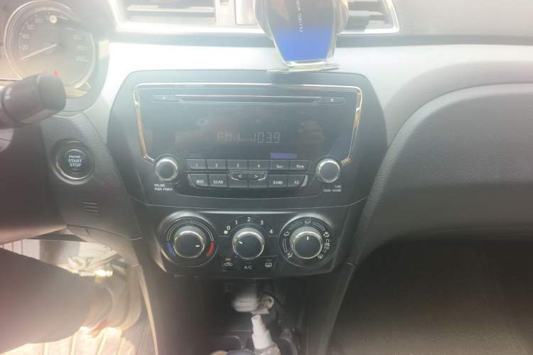 Used Suzuki Alivio 2015 1.6L Automatic Enjoyment Model Audio And AC Panel