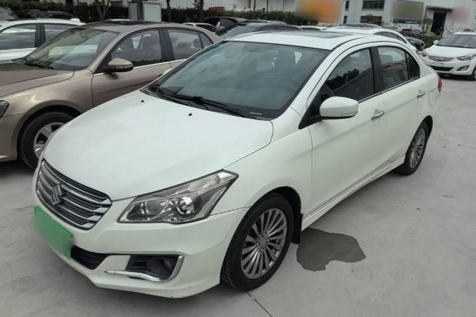 Suzuki Alivio 2015