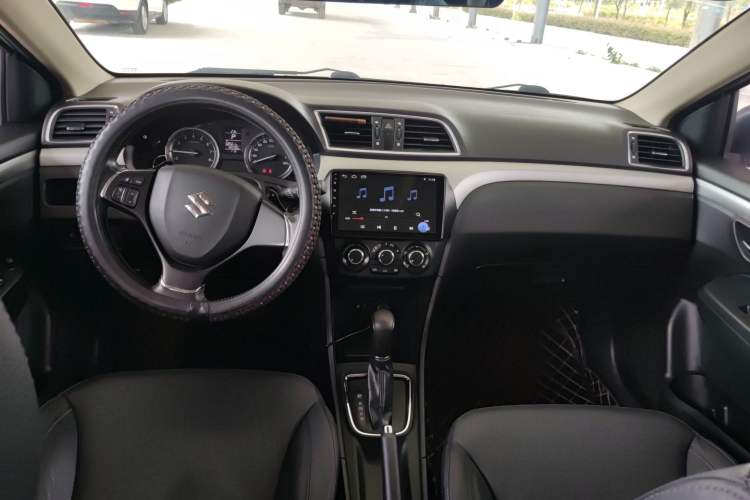 Used Suzuki Alivio 2015 1.6L Automatic Enjoyment Model Center Console