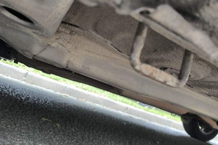 Used Suzuki Alivio 2015 1.6L Manual Comfort Model Chassis Front Left