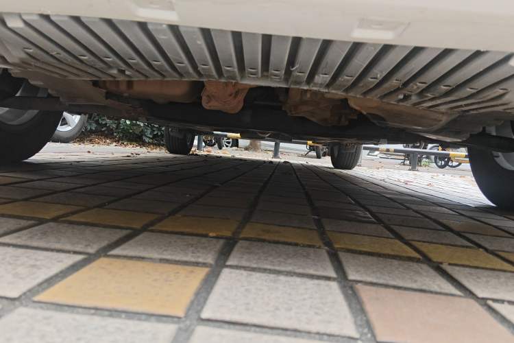 Used Suzuki Alivio 2015 1.6L Manual Comfort Model Chassis Front