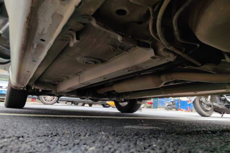 Used Suzuki Alivio 2015 1.6L Manual Comfort Model Chassis Rear Left