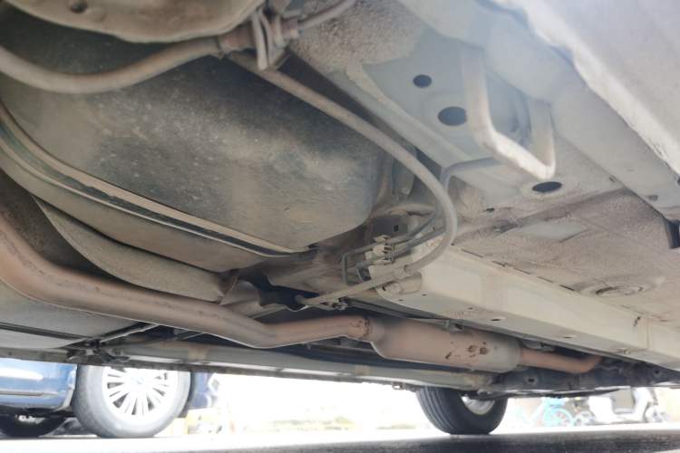 Used Suzuki Alivio 2015 1.6L Manual Comfort Model Chassis Rear Right