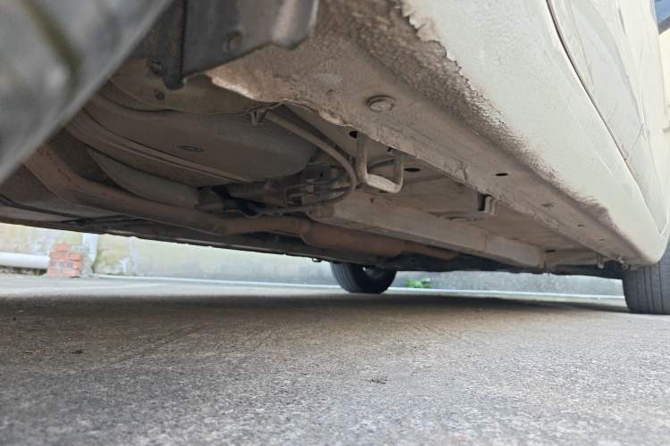 Used Suzuki Alivio 2015 1.6L Manual Comfort Model Chassis Rear Right