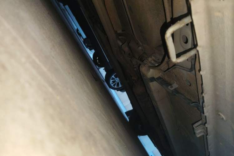 Used Suzuki Alivio 2015 1.6L Manual Comfort Model Chassis Rear Right