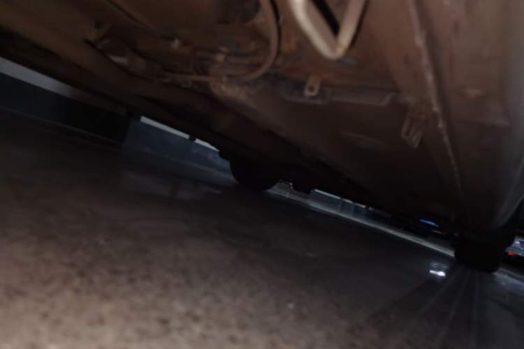 Used Suzuki Alivio 2015 1.6L Manual Comfort Model Chassis Rear Right