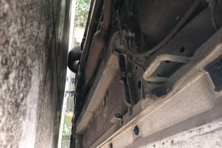 Used Suzuki Alivio 2015 1.6L Automatic Luxury Model Chassis Rear Right