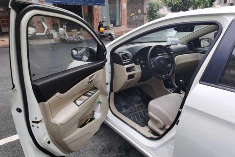 Used Suzuki Alivio 2015 1.6L Manual Comfort Model Driver Seat