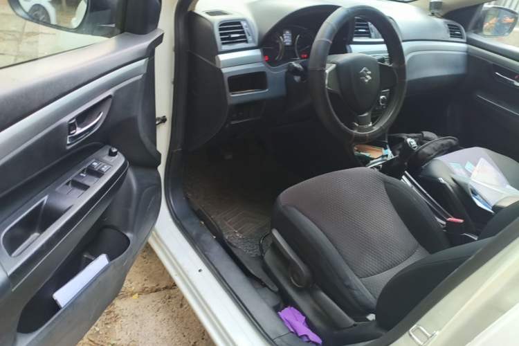 Used Suzuki Alivio 2015 1.6L Manual Comfort Model Driver Seat