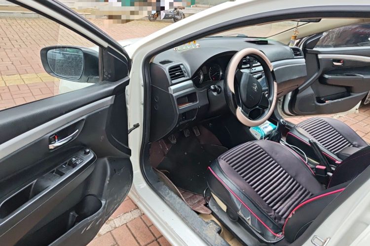 Used Suzuki Alivio 2015 1.6L Manual Comfort Model Driver Seat