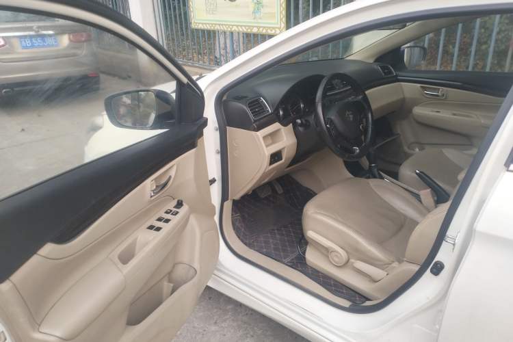 Used Suzuki Alivio 2015 1.6L Automatic Enjoyment Model Driver Seat