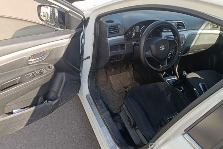 Used Suzuki Alivio 2015 1.6L Manual Comfort Model Driver Seat