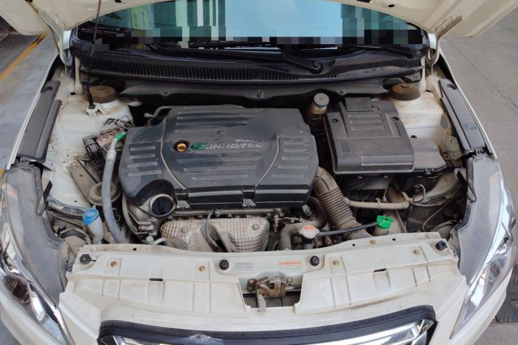 Used Suzuki Alivio 2015 1.6L Manual Comfort Model Engine Bay