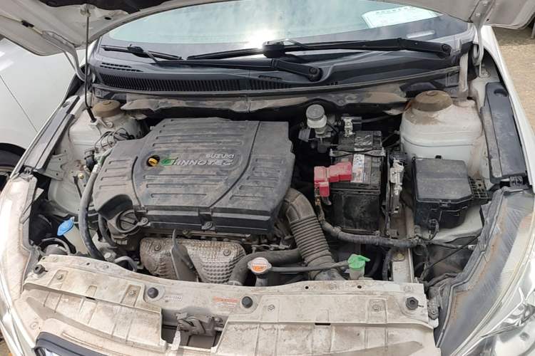 Used Suzuki Alivio 2015 1.6L Manual Comfort Model Engine Bay