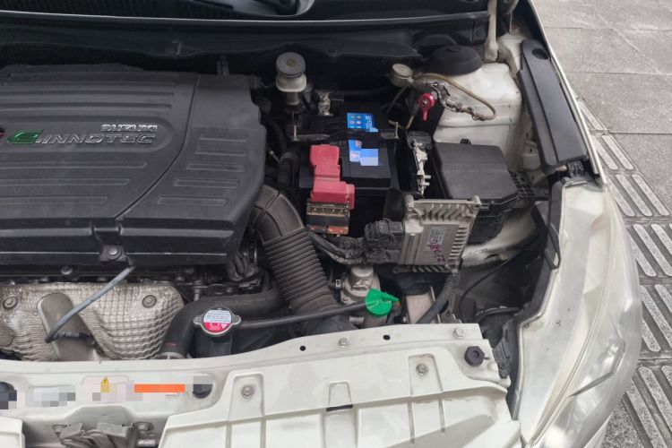 Used Suzuki Alivio  Engine Bay Left