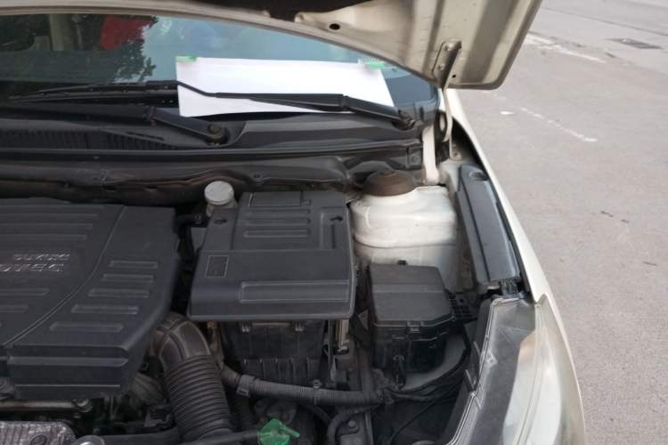 Used Suzuki Alivio 2015 1.6L Automatic Enjoyment Model Engine Bay Left