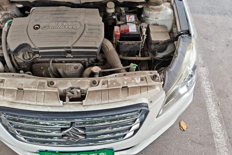 Used Suzuki Alivio 2015 1.6L Manual Comfort Model Engine Bay Left