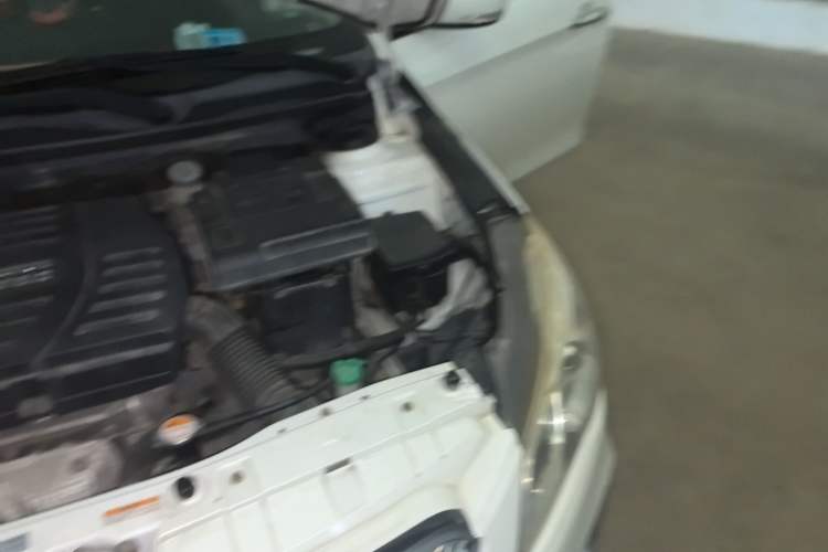 Used Suzuki Alivio 2015 1.6L Automatic Enjoyment Model Engine Bay Left