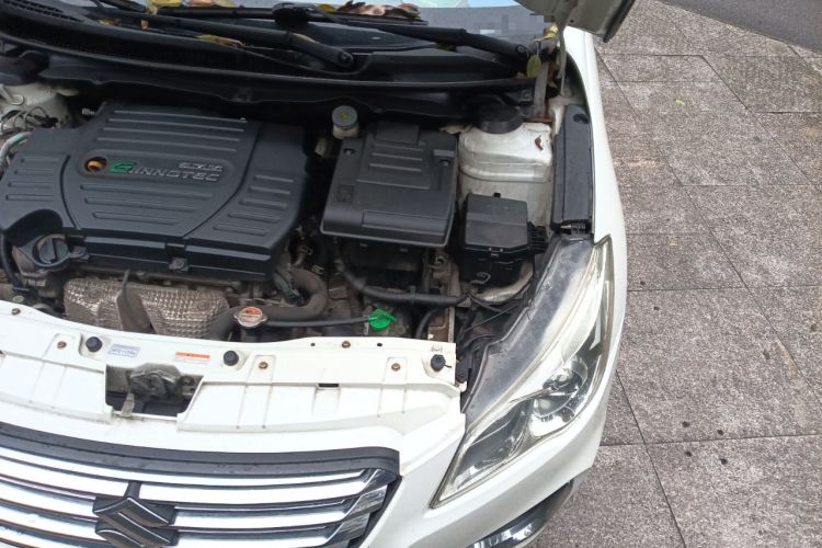 Used Suzuki Alivio 2015 1.6L Automatic Luxury Model Engine Bay Left