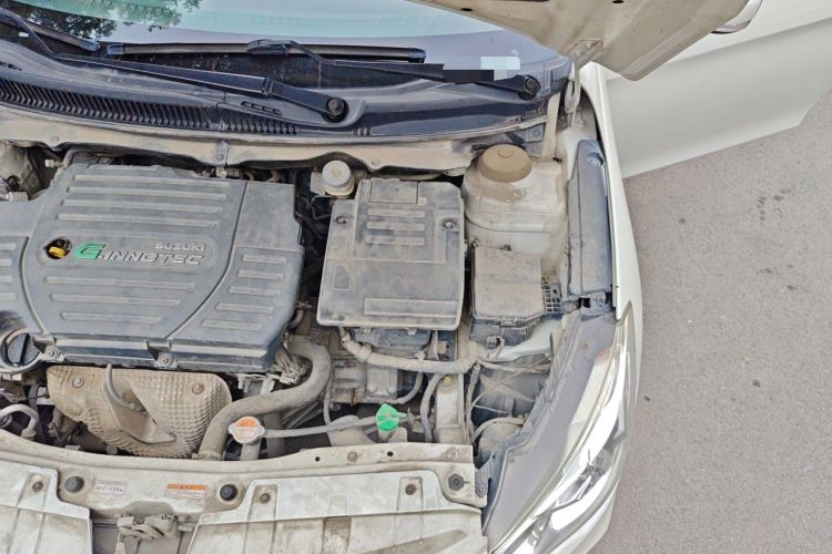 Used Suzuki Alivio 2015 1.6L Manual Comfort Model Engine Bay Left