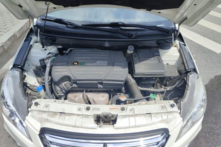 Used Suzuki Alivio 2015 1.6L Manual Enjoyment Model Engine Bay