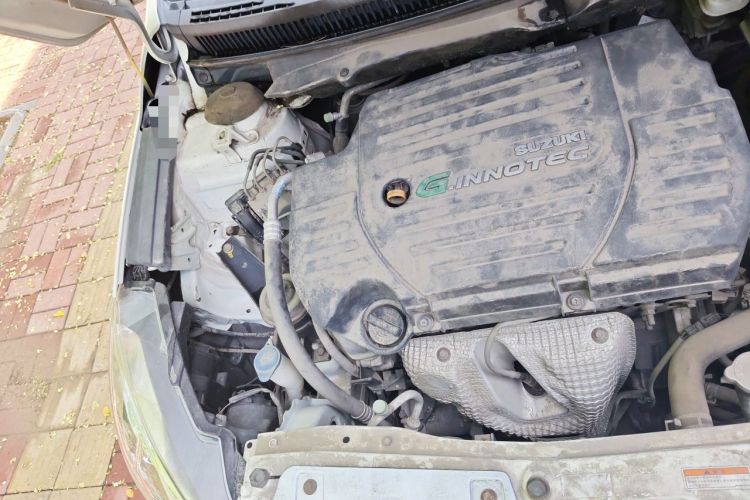 Used Suzuki Alivio 2015 1.6L Automatic Comfort Model Engine Bay Right