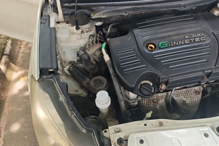 Used Suzuki Alivio 2015 1.6L Manual Comfort Model Engine Bay Right
