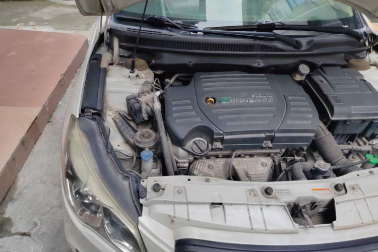 Used Suzuki Alivio 2015 1.6L Automatic Enjoyment Model Engine Bay Right