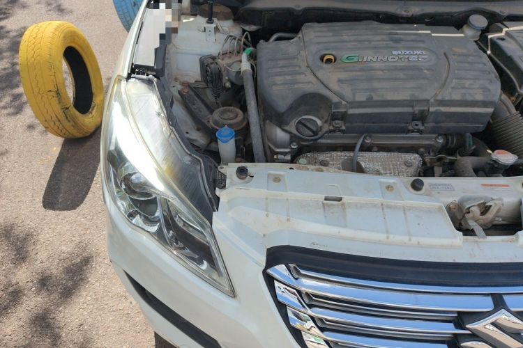 Used Suzuki Alivio 2015 1.6L Manual Comfort Model Engine Bay Right