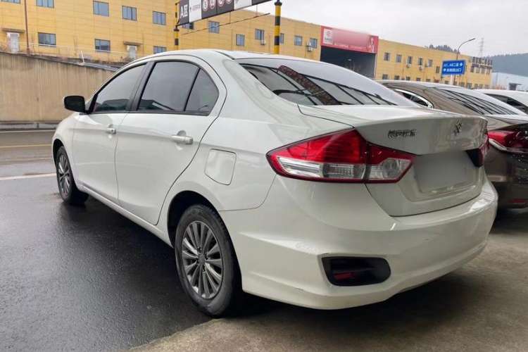 Used Suzuki Alivio 2015 1.6L Manual Comfort Model Exterior 3