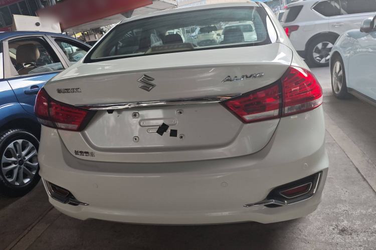 Used Suzuki Alivio 2015 1.6L Automatic Luxury Model Exterior 4