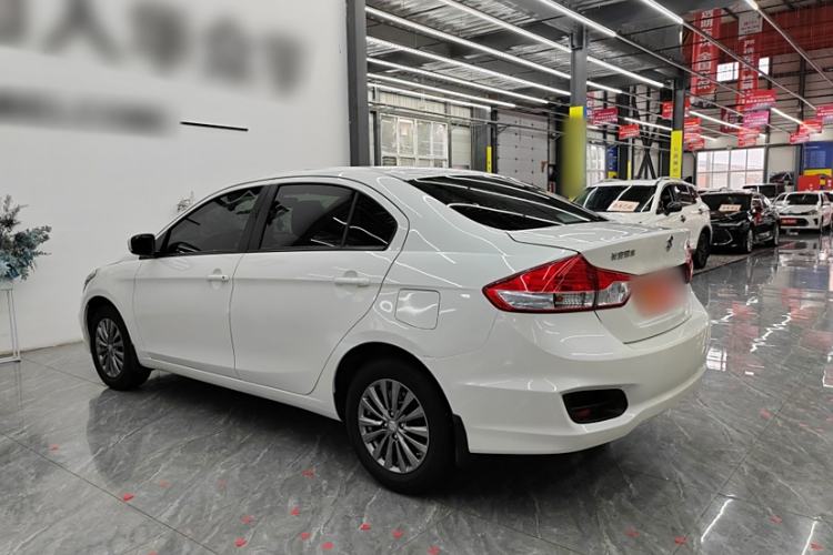 Used Suzuki Alivio 2015 1.6L Automatic Comfort Model Exterior 5
