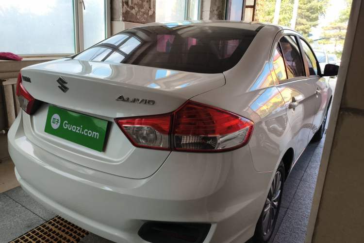 Used Suzuki Alivio 2015 1.6L Manual Comfort Model Exterior 5