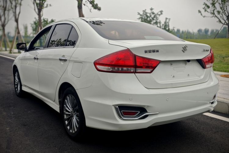 Used Suzuki Alivio 2015 1.6L Automatic Enjoyment Model Exterior 5