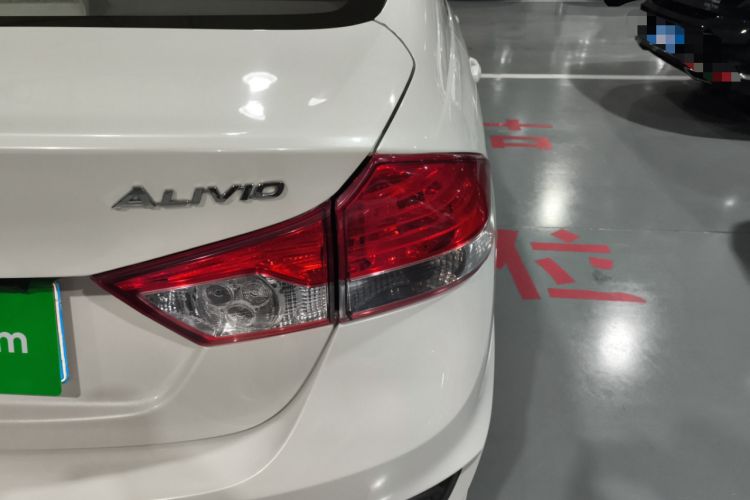 Used Suzuki Alivio 2015 1.6L Manual Comfort Model Exterior 6