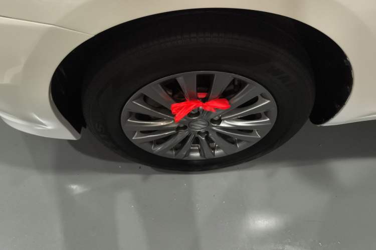 Used Suzuki Alivio 2015 1.6L Manual Comfort Model Exterior 7