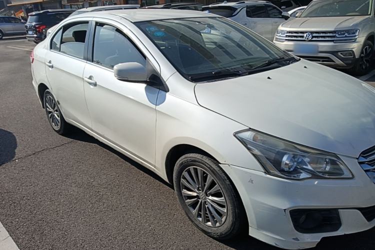 Used Suzuki Alivio 2015 1.6L Manual Comfort Model Front Right 45 Deg