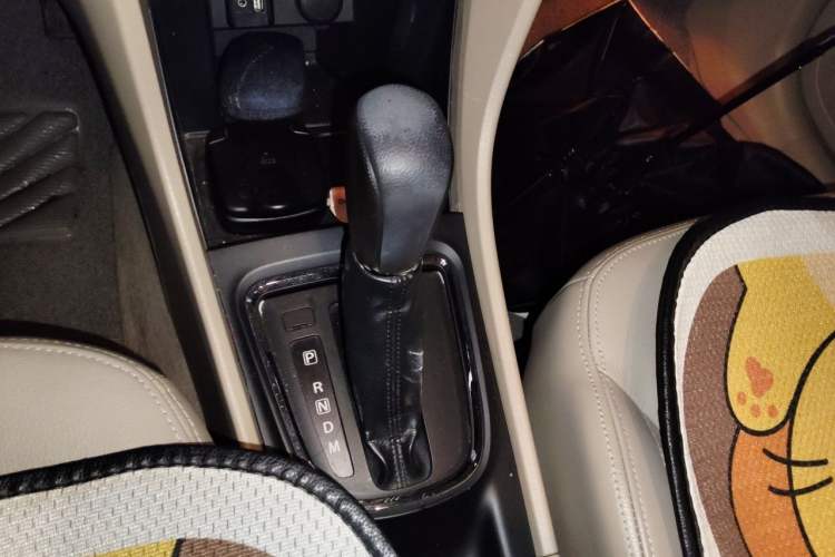 Used Suzuki Alivio 2015 1.6L Automatic Enjoyment Model Gear Lever